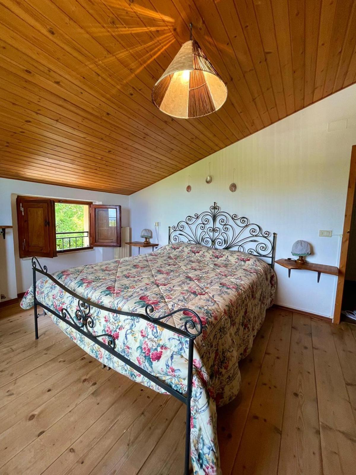 La Fonte B&B Пиетралунга Екстериор снимка